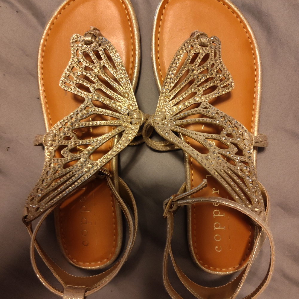 Dillard's Copper Key Girls Gold Glitter Butterfly Sandals 5M